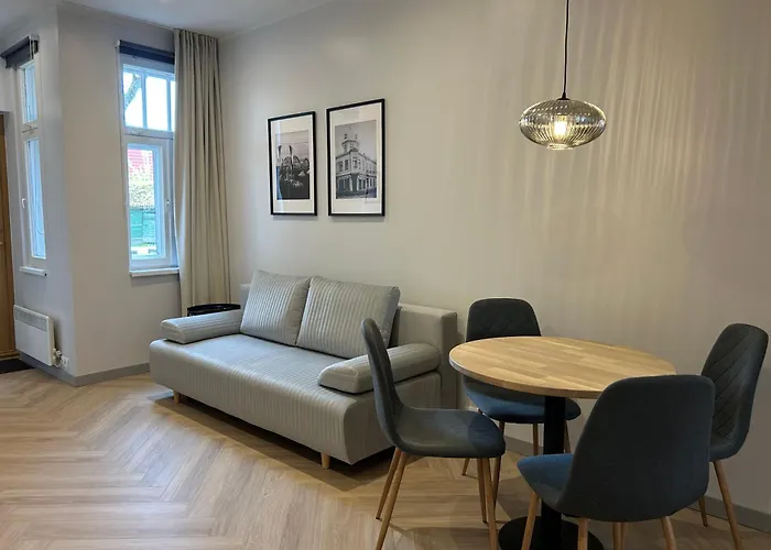 Jon\'S Apartments