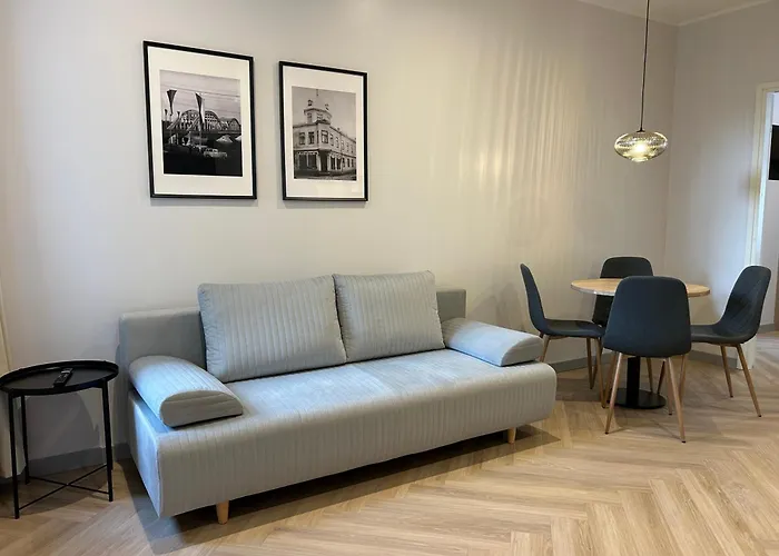 Jon\'S Apartments